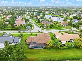 450 NW 195th Ave, Pembroke Pines FL 33029
