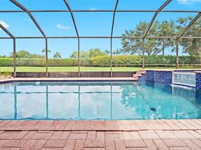 450 NW 195th Ave, Pembroke Pines FL 33029