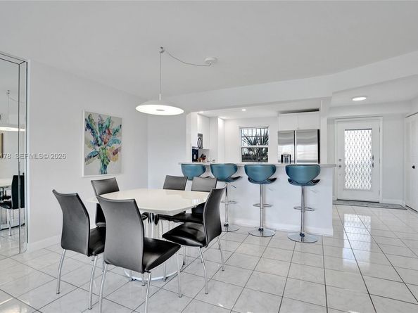 200 SE 5th Ave 405, Dania Beach FL 33004