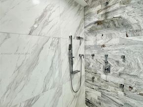 5921 SW 17th St, Plantation FL 33317