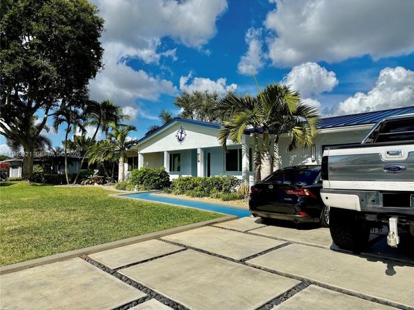 5921 SW 17th St, Plantation FL 33317