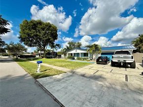 5921 SW 17th St, Plantation FL 33317