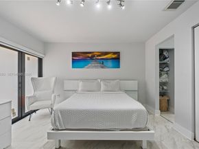 800 NW 133rd Ave, Miami FL 33182