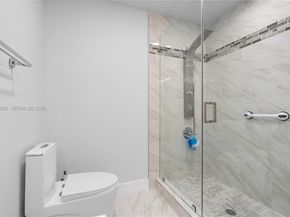 800 NW 133rd Ave, Miami FL 33182