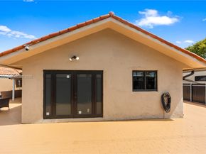 800 NW 133rd Ave, Miami FL 33182