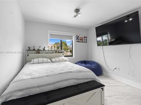 800 NW 133rd Ave, Miami FL 33182