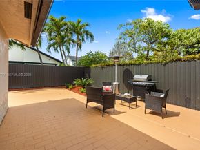 800 NW 133rd Ave, Miami FL 33182