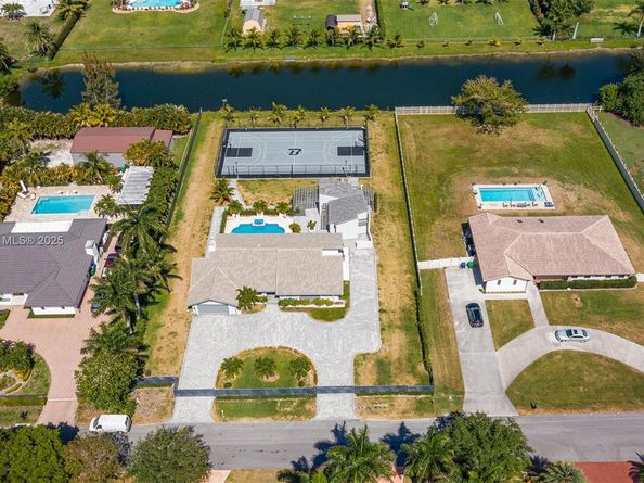 3401 SW 141st Ave, Miramar FL 33027