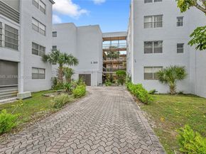 2850 Somerset Dr 105L, Lauderdale Lakes FL 33311