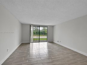 2850 Somerset Dr 105L, Lauderdale Lakes FL 33311