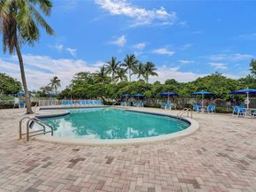 17086 NW 22nd St, Pembroke Pines FL 33028