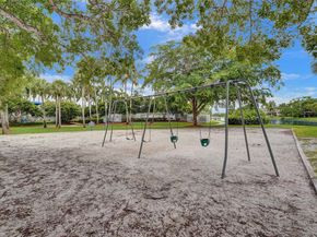 17086 NW 22nd St, Pembroke Pines FL 33028