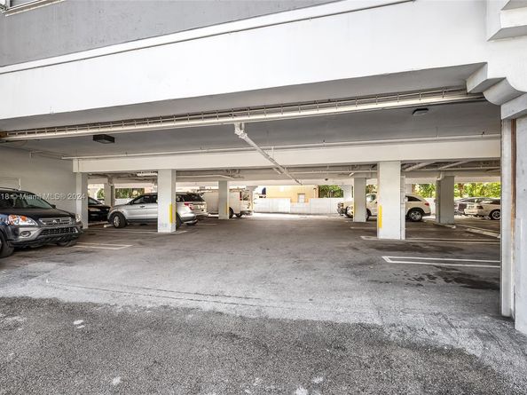 1010 NW 11th St 507, Miami FL 33136