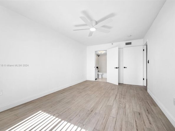 1010 NW 11th St 507, Miami FL 33136