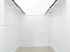 8704 NW 35th St, Coral Springs FL 33065