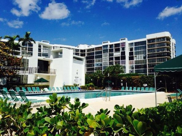 1000 Parkview Dr 605, Hallandale Beach FL 33009