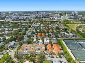 623 NE 11th Ave, Fort Lauderdale FL 33304