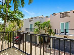 623 NE 11th Ave, Fort Lauderdale FL 33304