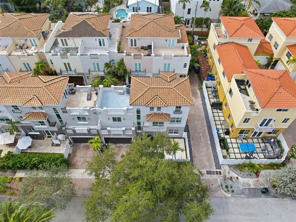 623 NE 11th Ave, Fort Lauderdale FL 33304