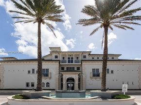 4779 Collins Ave 702, Miami Beach FL 33140