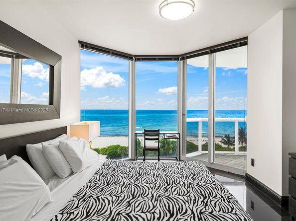 4779 Collins Ave 702, Miami Beach FL 33140
