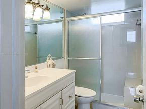 2930 Point East Dr E407, Aventura FL 33160