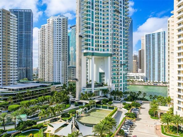 900 Brickell Key Blvd 2904, Miami FL 33131