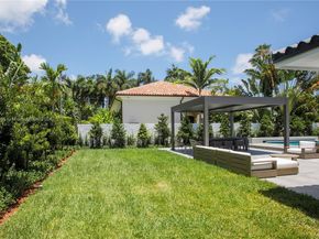 116 W 1st Ct, Miami Beach FL 33139