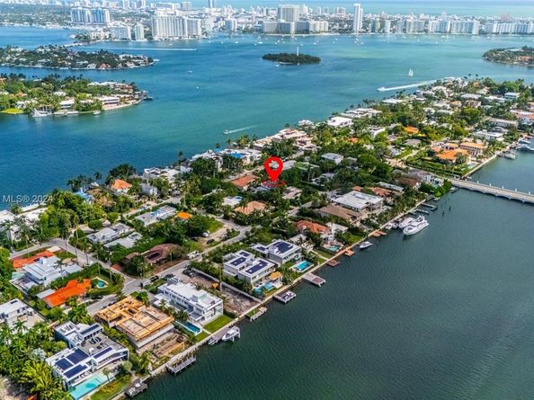 116 W 1st Ct, Miami Beach FL 33139