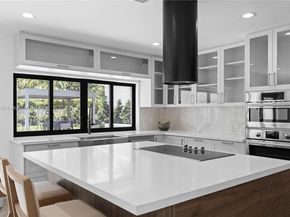 116 W 1st Ct, Miami Beach FL 33139