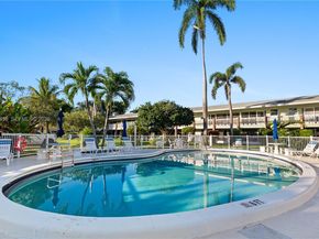 2541 NE 11th St 212, Pompano Beach FL 33062