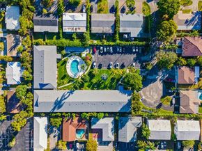 2541 NE 11th St 212, Pompano Beach FL 33062