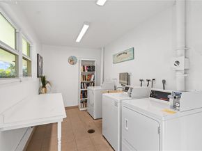 2541 NE 11th St 212, Pompano Beach FL 33062