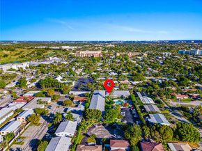 2541 NE 11th St 212, Pompano Beach FL 33062