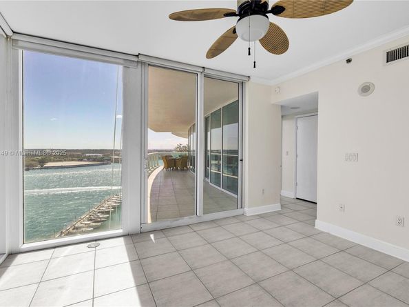 1000 S Pointe Dr 1505, Miami Beach FL 33139
