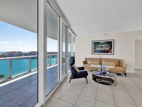 1000 S Pointe Dr 1505, Miami Beach FL 33139