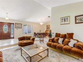 11541 SW 100th St, Miami FL 33176