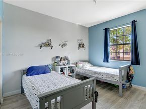 338 NE 37th Ave, Homestead FL 33033