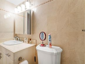 1849 S Ocean Dr 905, Hallandale Beach FL 33009