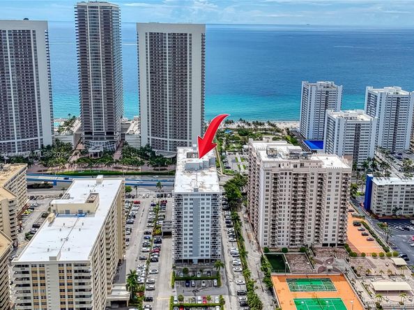 1849 S Ocean Dr 905, Hallandale Beach FL 33009
