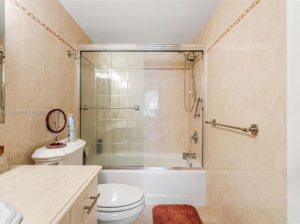 1849 S Ocean Dr 905, Hallandale Beach FL 33009