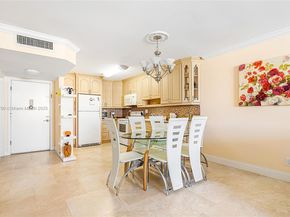 1849 S Ocean Dr 905, Hallandale Beach FL 33009