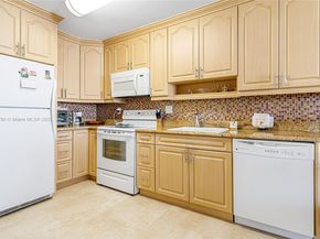 1849 S Ocean Dr 905, Hallandale Beach FL 33009