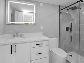 5730 Greene St, Hollywood FL 33021