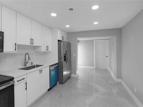 5730 Greene St, Hollywood FL 33021