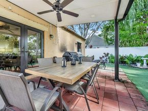 8330 SW 12th St, Pembroke Pines FL 33025