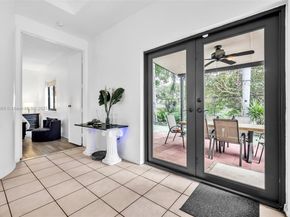8330 SW 12th St, Pembroke Pines FL 33025