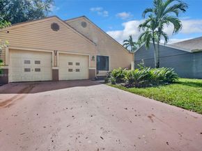 8330 SW 12th St, Pembroke Pines FL 33025