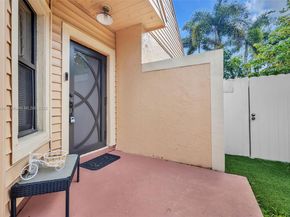 8330 SW 12th St, Pembroke Pines FL 33025