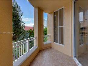 3001 NE 185th St 317, Aventura FL 33180